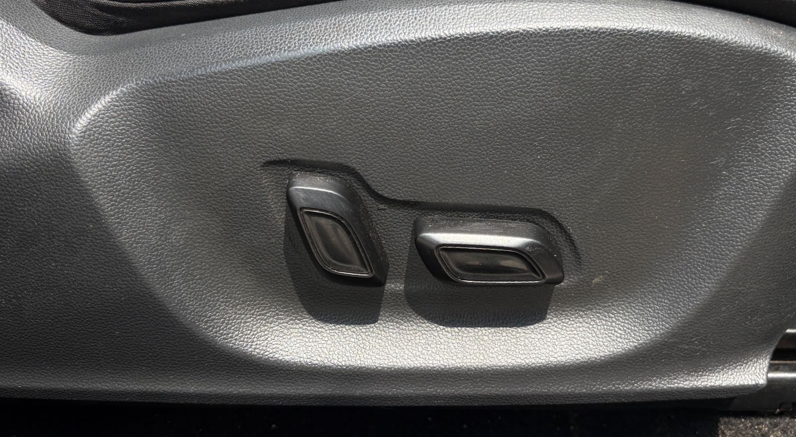 MG ZS EV - EXCLUSIVE EV - 2023