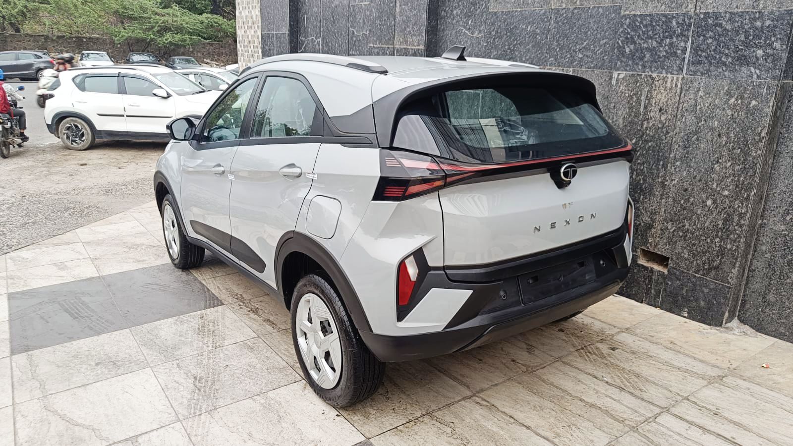 TATA NEXON - PURE PLUS - 2025 - UNREGISTERED