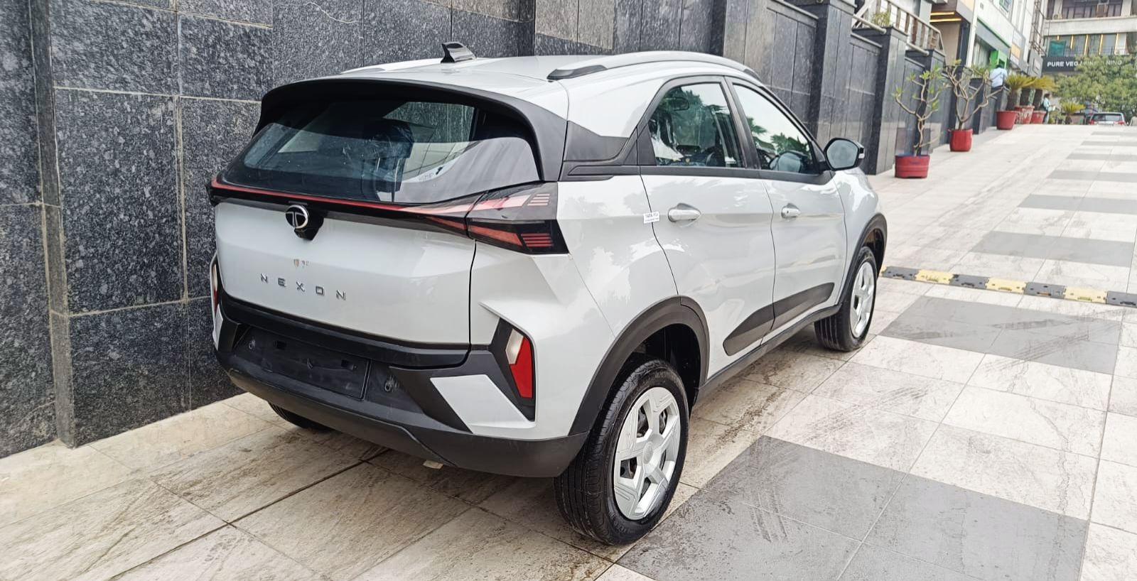 TATA NEXON - PURE PLUS - 2025 - UNREGISTERED