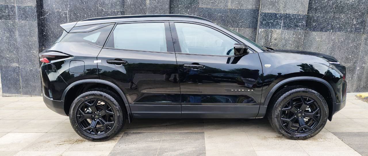TATA HARRIER - FEARLESS X PLUS DARK EDITION AT  - PANAROMIC SUNROOF - AUTOMATIC - 2025 - UNREGISTERED