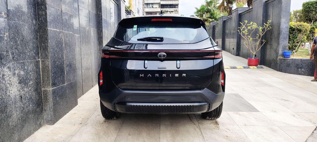 TATA HARRIER - FEARLESS X PLUS DARK EDITION AT  - PANAROMIC SUNROOF - AUTOMATIC - 2025 - UNREGISTERED