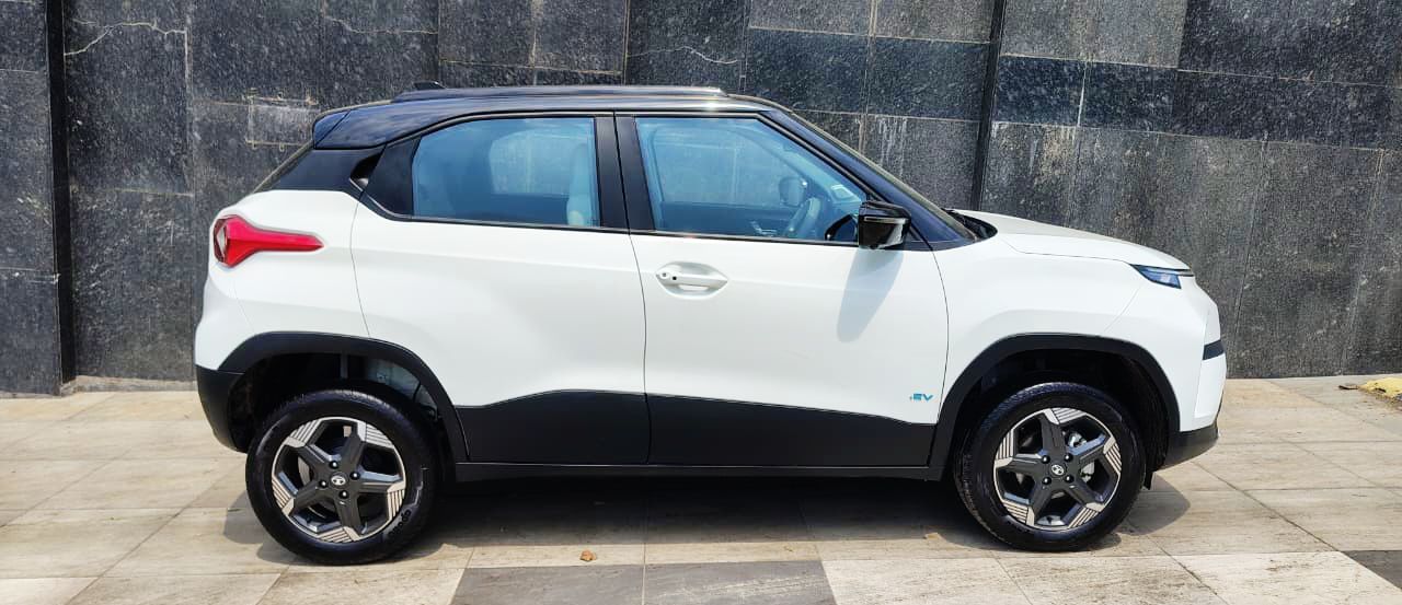 TATA PUNCH EV - EMPOWERED PLUS - 2025