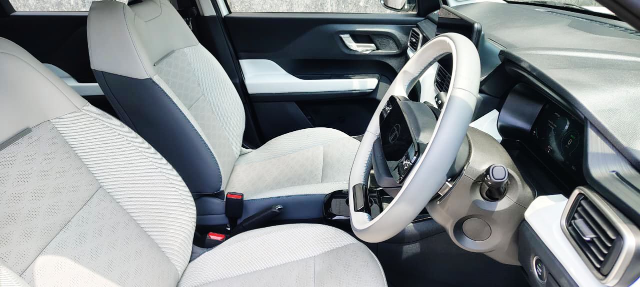 TATA PUNCH EV - EMPOWERED PLUS - 2025