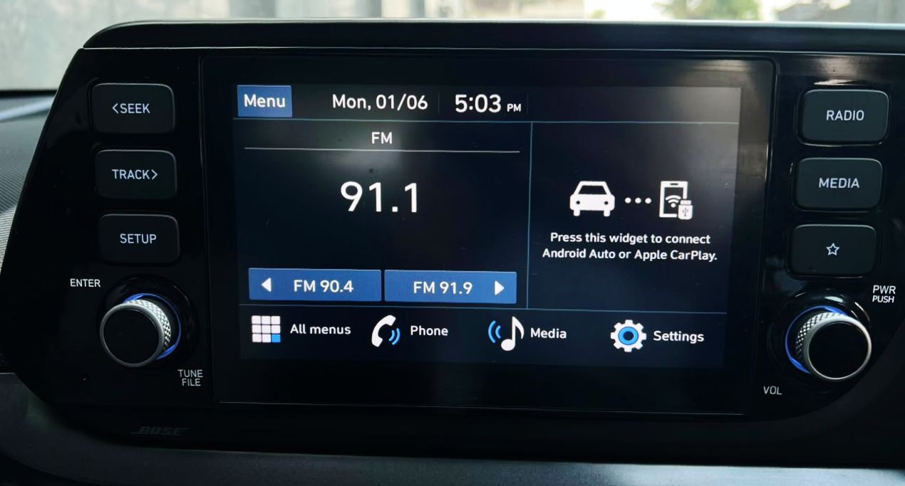 HYUNDAI i20 - SPORTZ OPTIONAL IVT - AUTOMATIC SUNROOF - 2025