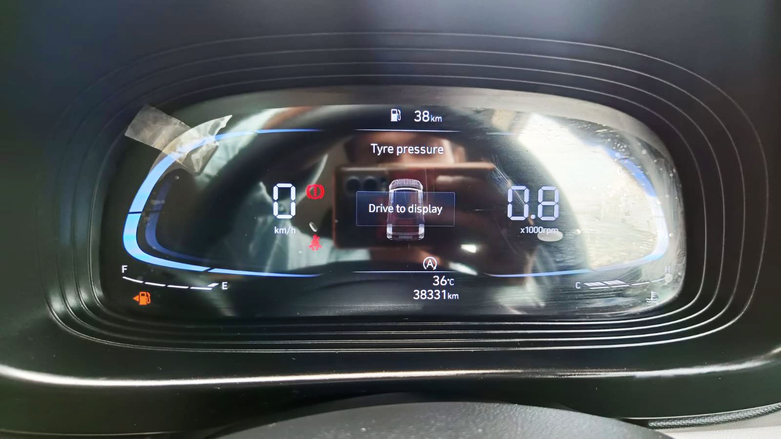 HYUNDAI VENUE - S MT - 2024