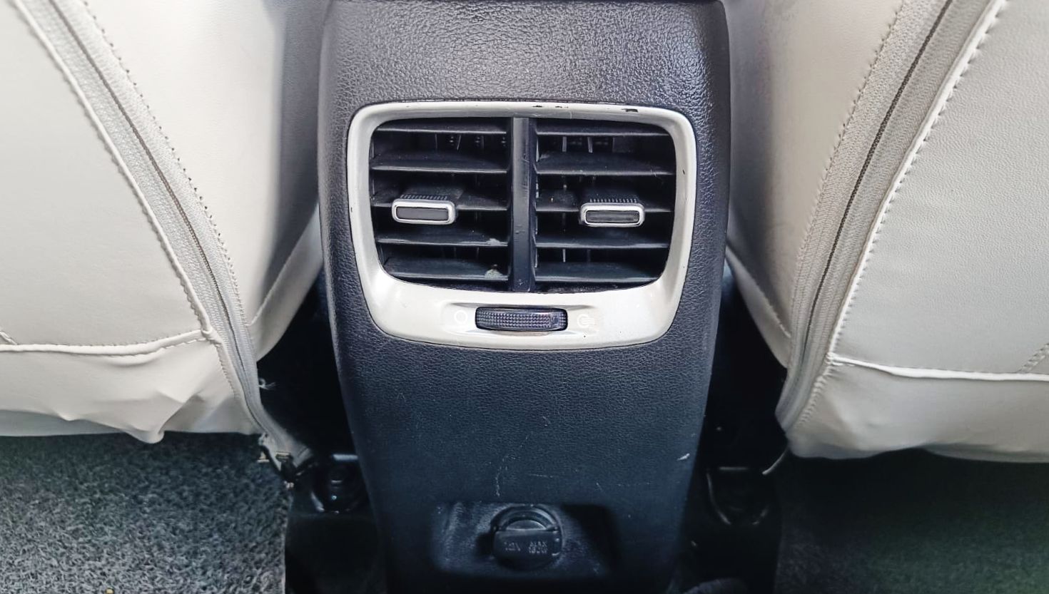 HYUNDAI VENUE - SX PLUS TURBO DCT - AUTOMATIC SUNROOF - 2021