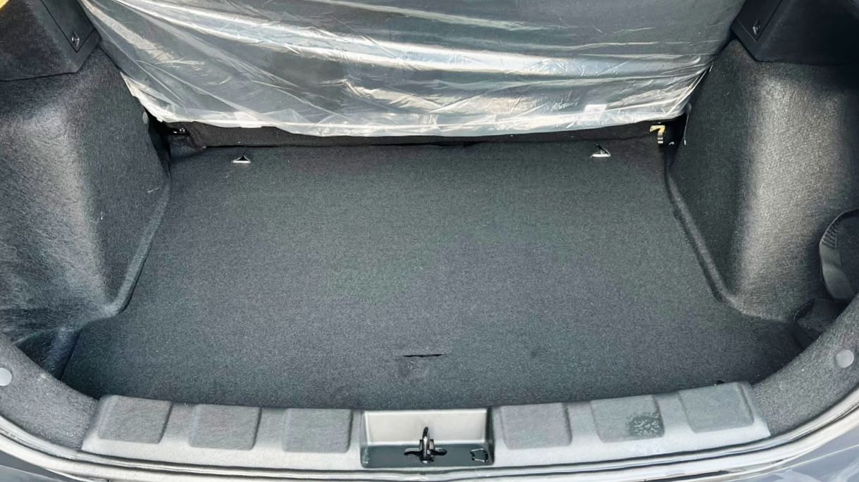 TATA NEXON - CREATIVE PLUS S DARK EDITION - SUNROOF - 2025 - UNREGISTERED
