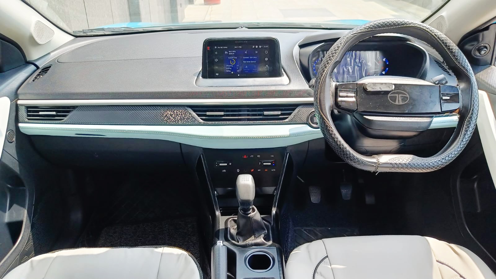 TATA NEXON - CREATIVE iCNG - 2025