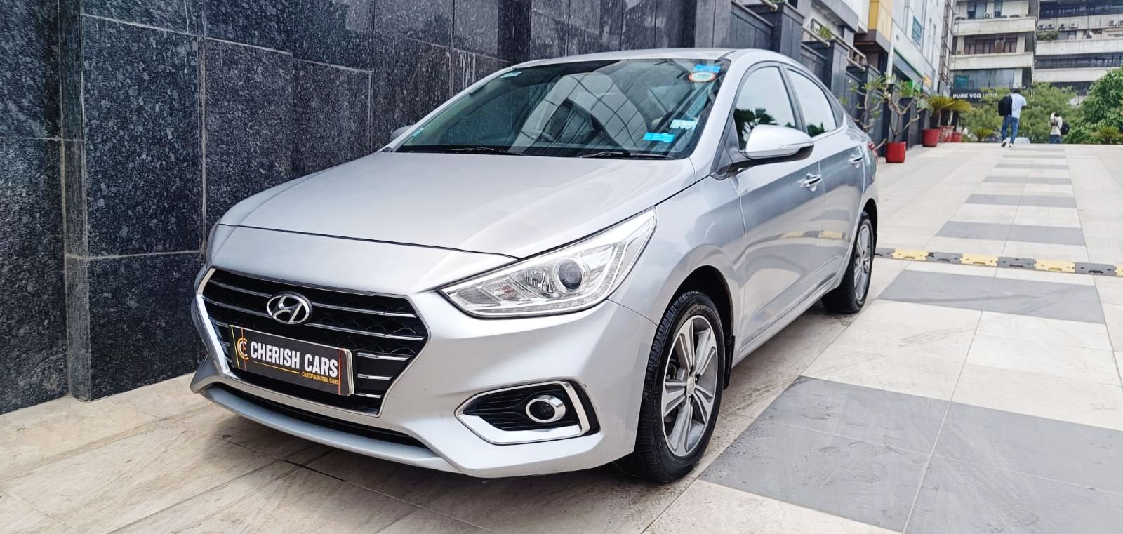 HYUNDAI VERNA - SX - 2019