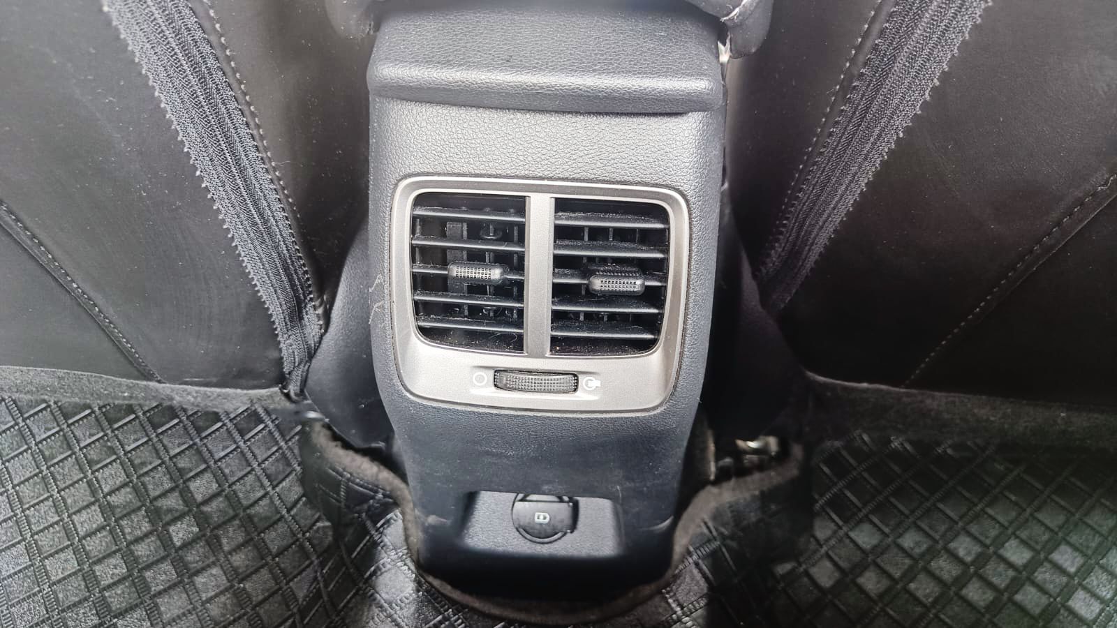 HYUNDAI VERNA - SX - 2019
