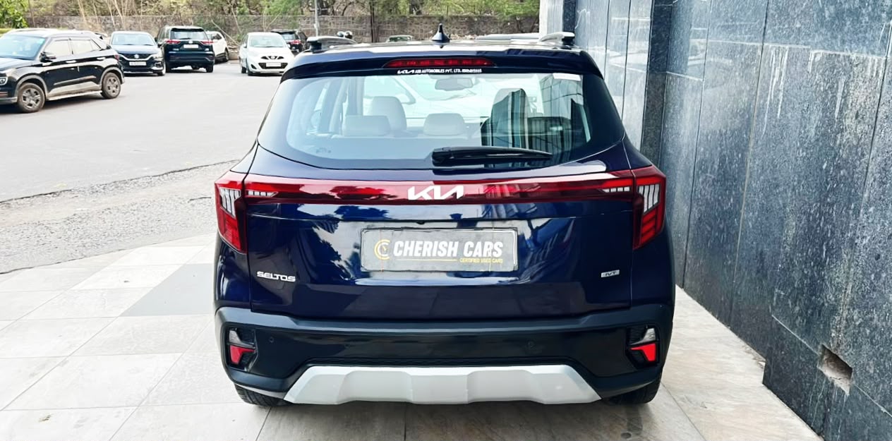 KIA SELTOS - HTX IVT - PANAROMIC SUNROOF - AUTOMATIC - 2024
