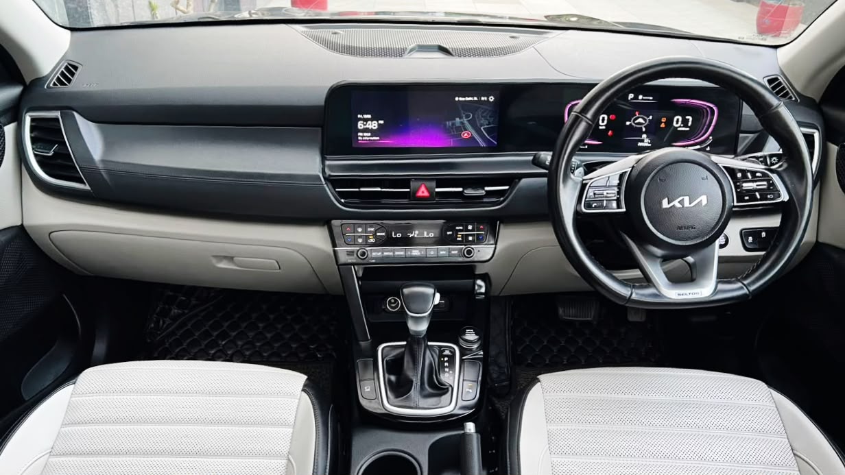 KIA SELTOS - HTX IVT - PANAROMIC SUNROOF - AUTOMATIC - 2024