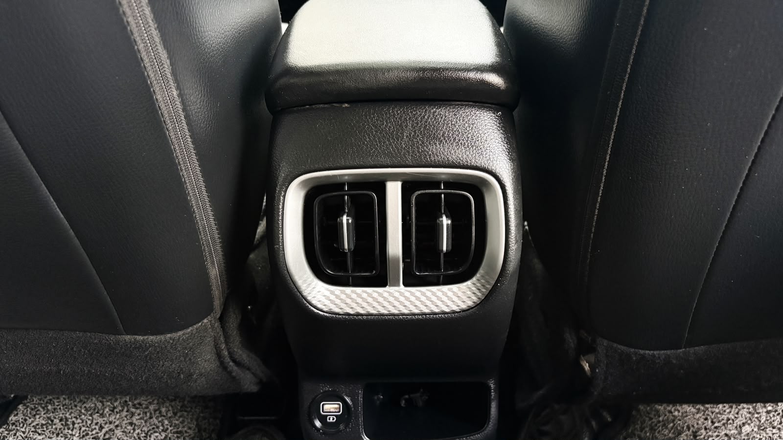 KIA SONET - HTX DCT - SUNROOF - AUTOMATIC - 2023