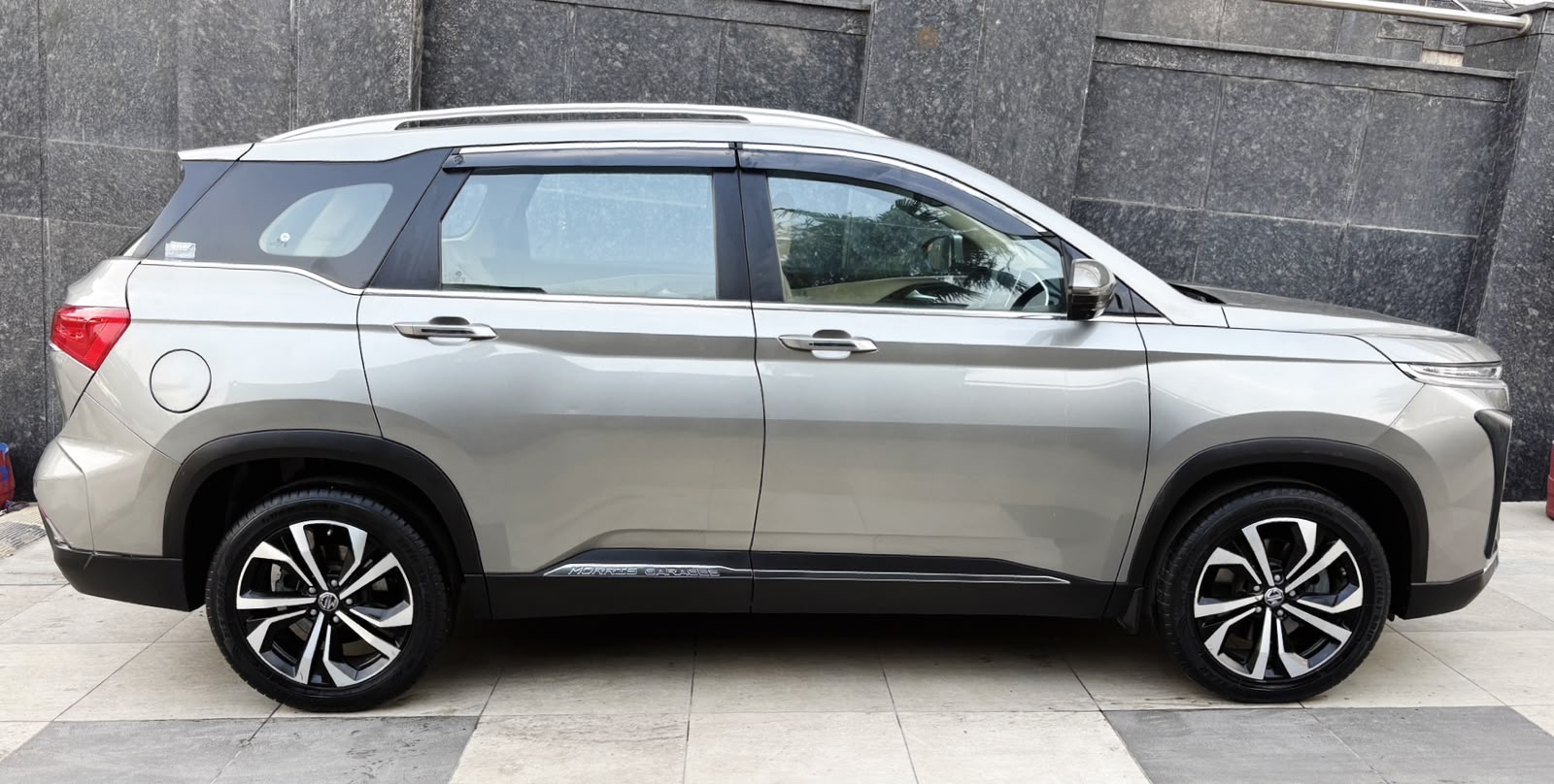 MG HECTOR - SHARP PRO CVT – PANORAMIC SUNROOF - AUTOMATIC - 2024