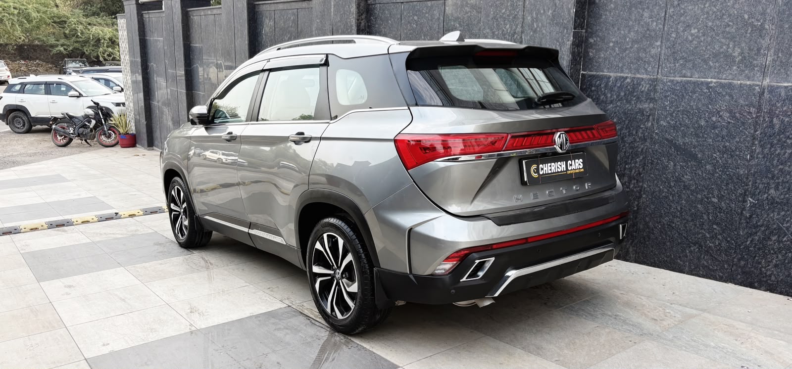 MG HECTOR - SHARP PRO CVT – PANORAMIC SUNROOF - AUTOMATIC - 2024