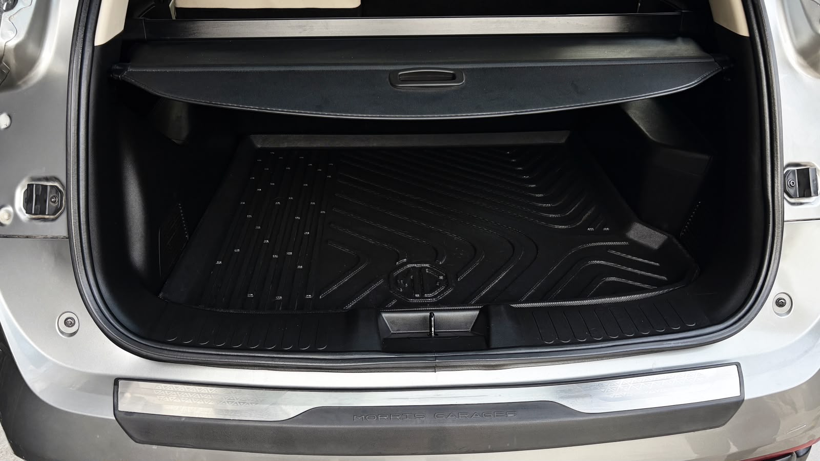 MG HECTOR - SHARP PRO CVT – PANORAMIC SUNROOF - AUTOMATIC - 2024