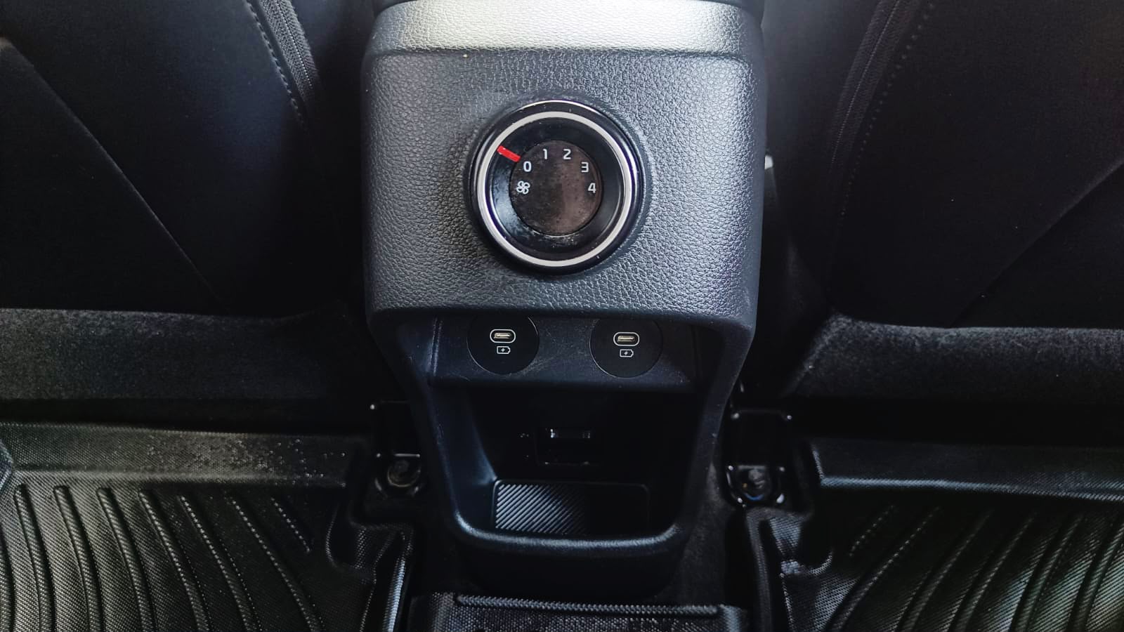 KIA CARENS - PRESTIGE PLUS DCT - AUTOMATIC - 2022