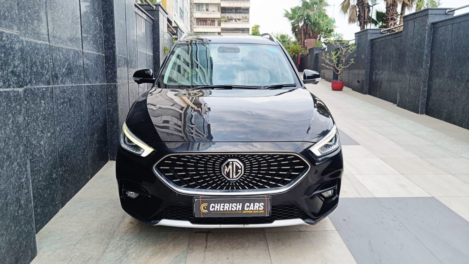 MG  ASTOR- SHARP TECH CVT - AUTOMATIC - PANAROMIC SUNROOF - 2023