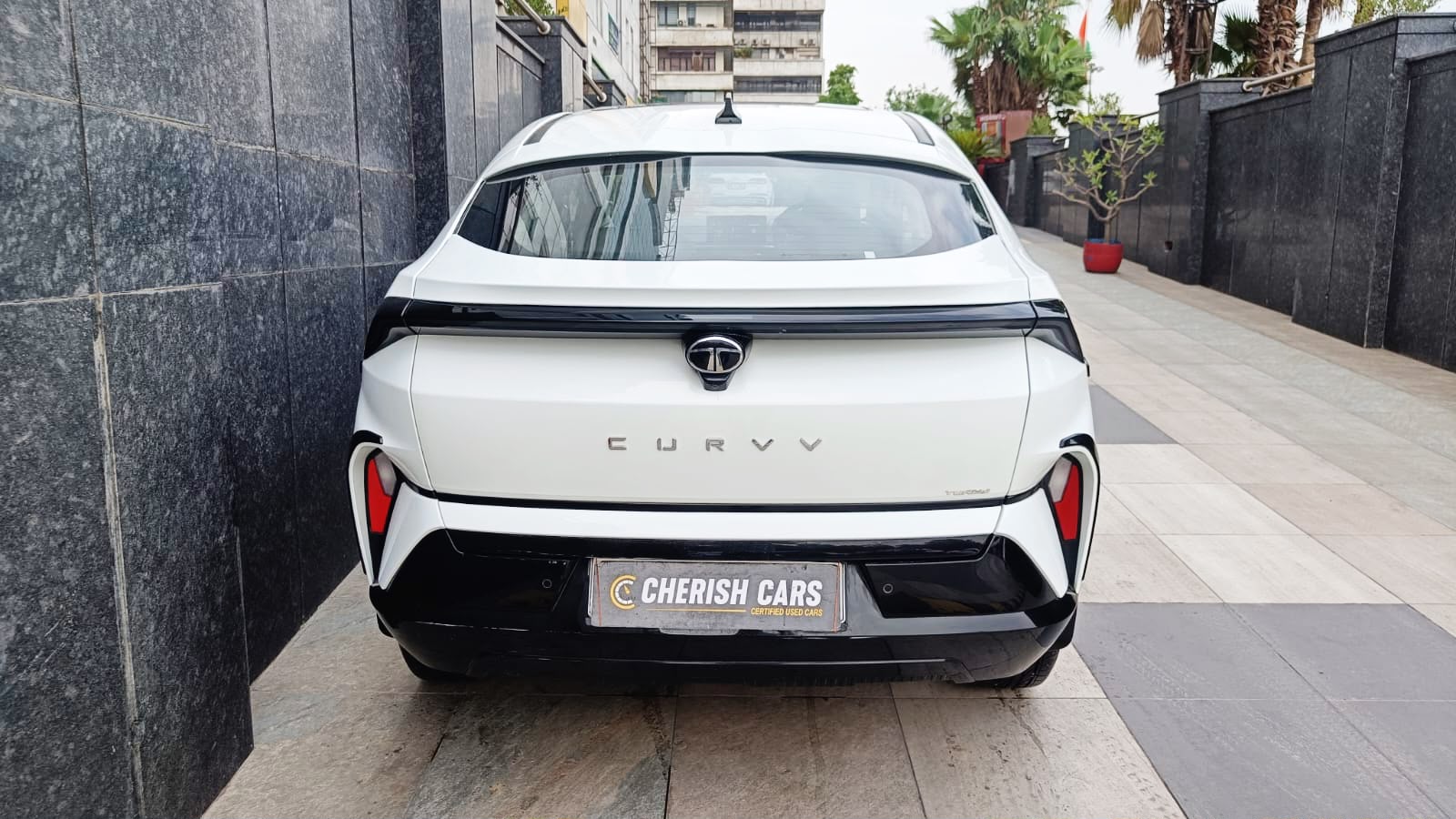 TATA CURVV - CREATIVE S DCA - PANAROMIC SUNROOF - AUTOMATIC - 2025