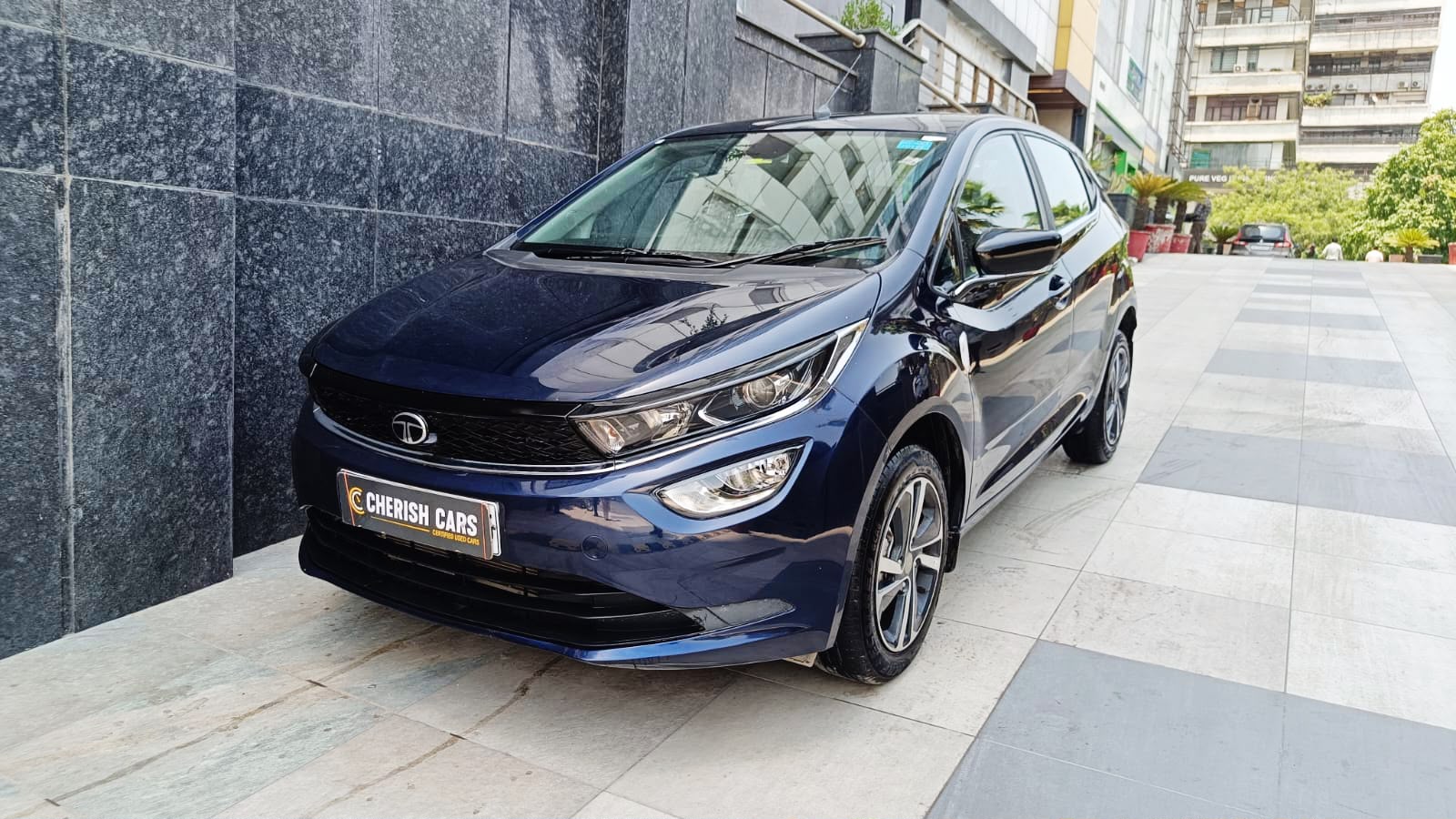 TATA ALTROZ – XZ DCA - AUTOMATIC - 2024