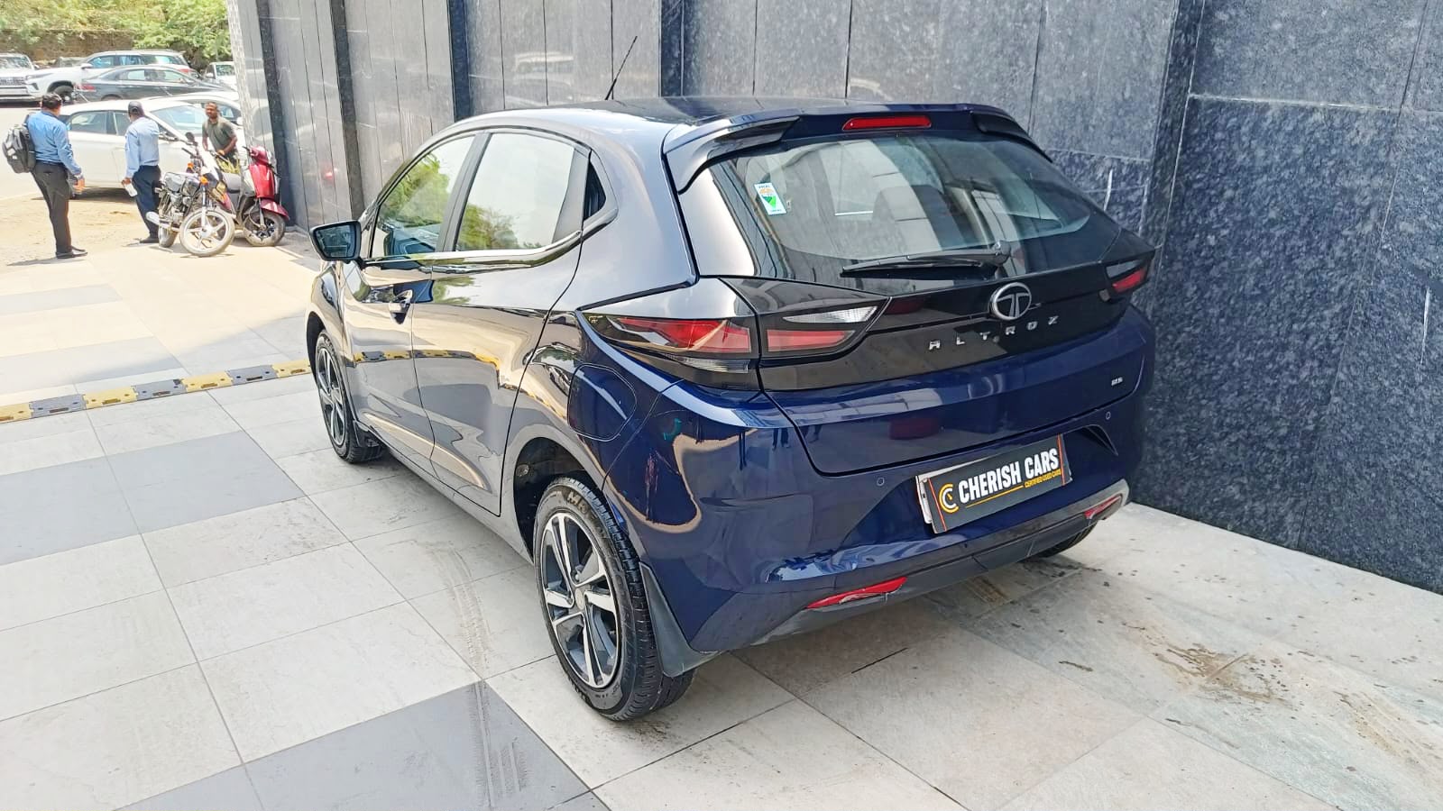 TATA ALTROZ – XZ DCA - AUTOMATIC - 2024