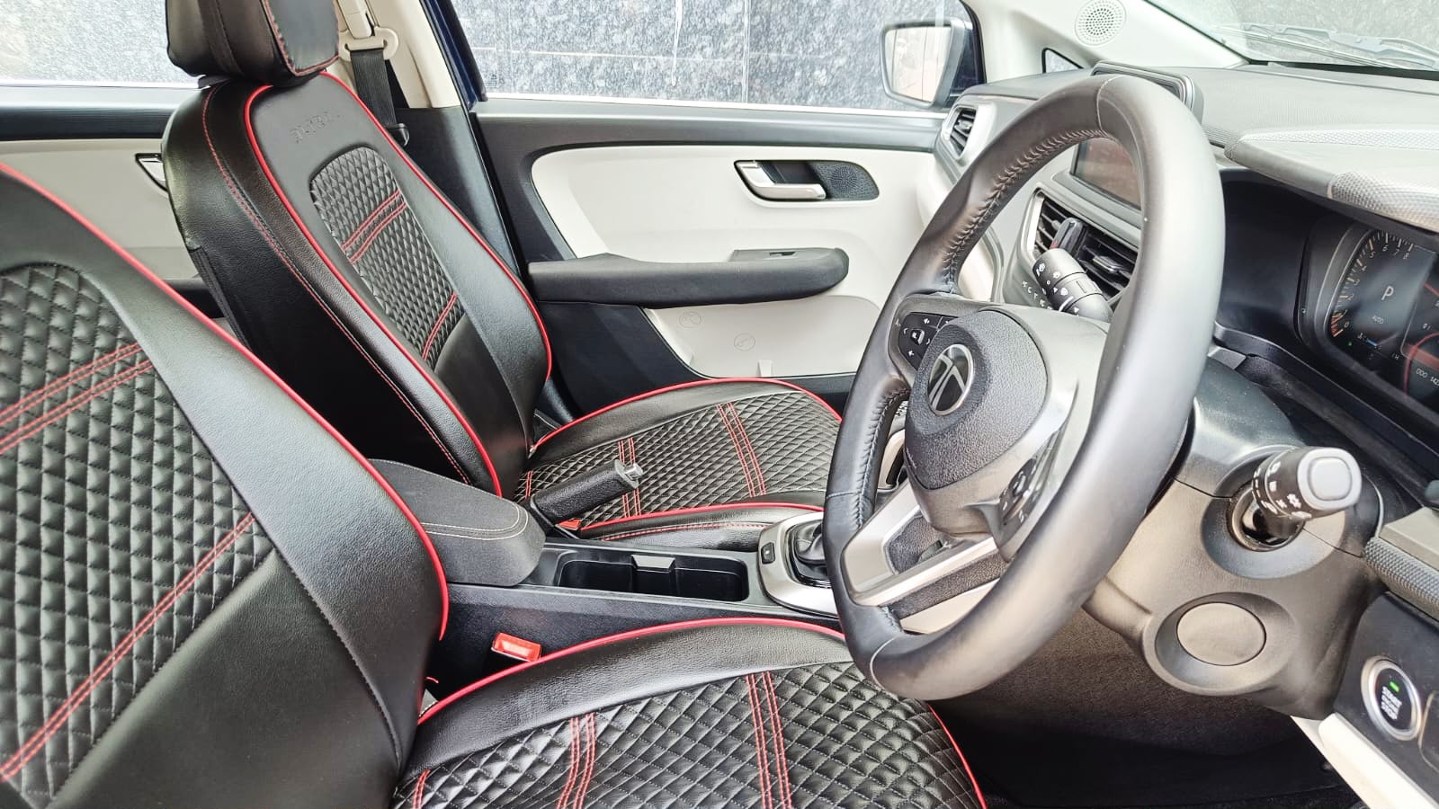 TATA ALTROZ – XZ DCA - AUTOMATIC - 2024