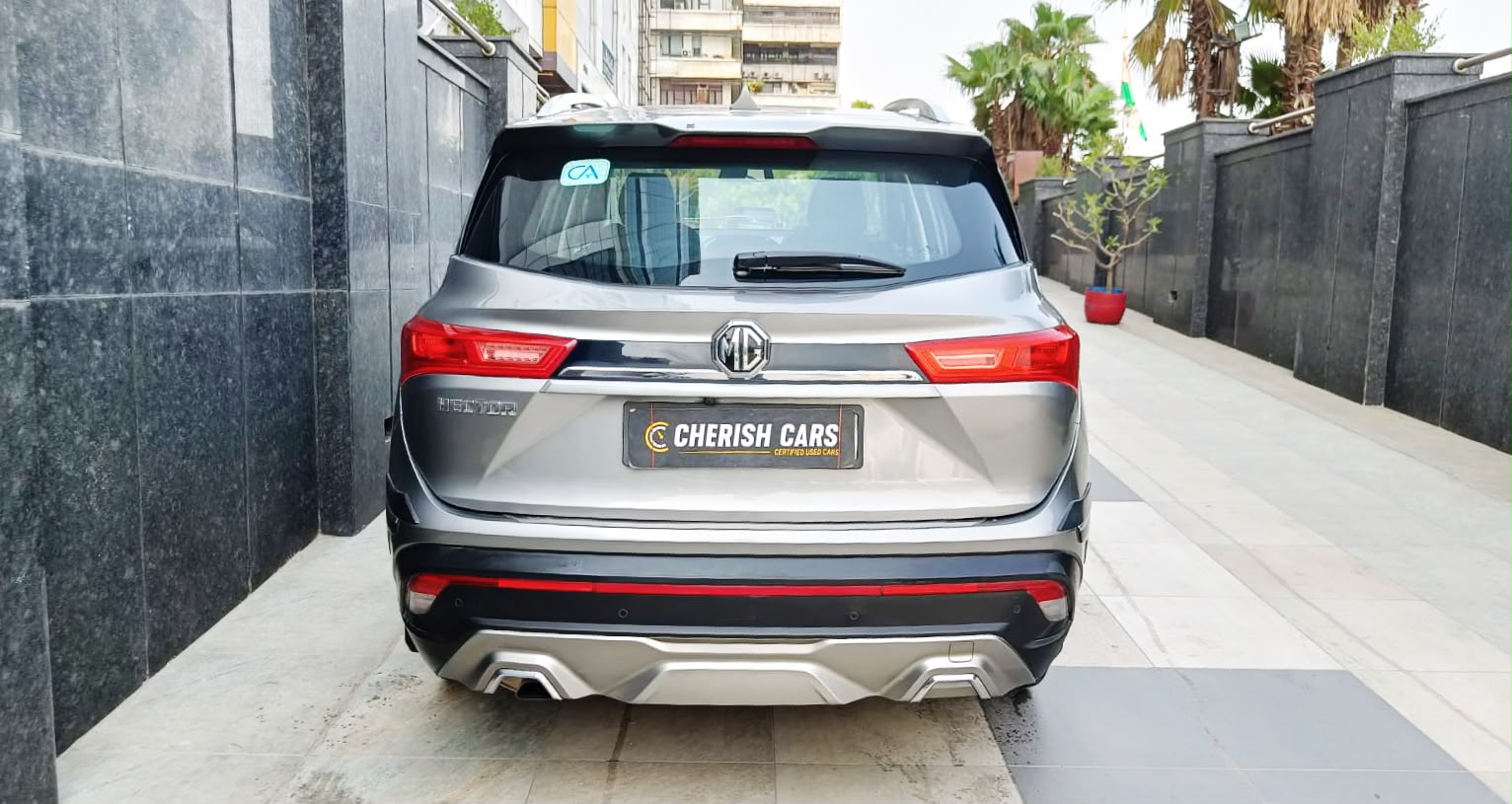 MG HECTOR - SHINE CVT – SUNROOF - AUTOMATIC - 2022