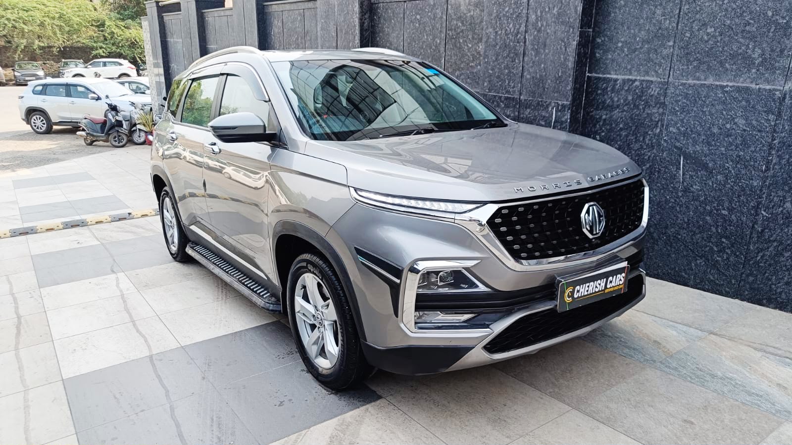 MG HECTOR - SHINE CVT – SUNROOF - AUTOMATIC - 2022