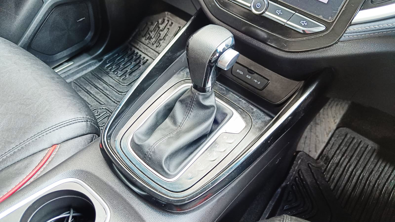 MG HECTOR - SHINE CVT – SUNROOF - AUTOMATIC - 2022