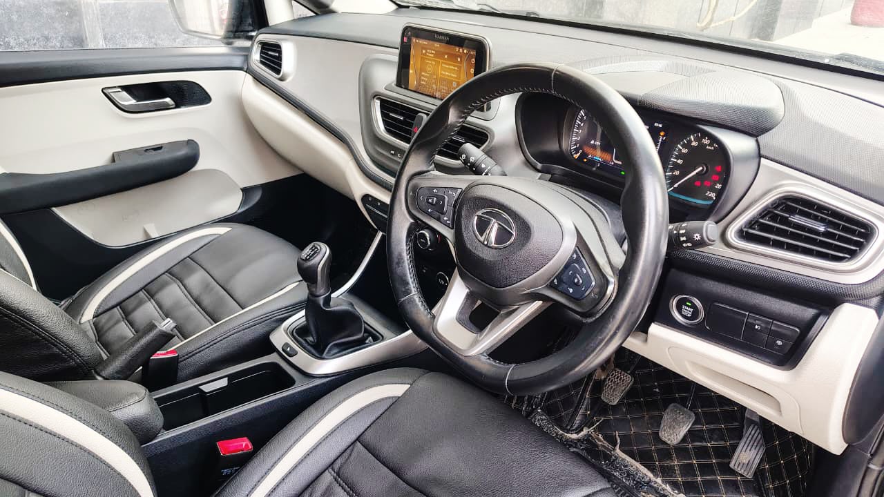 TATA ALTROZ – XZ - 2021