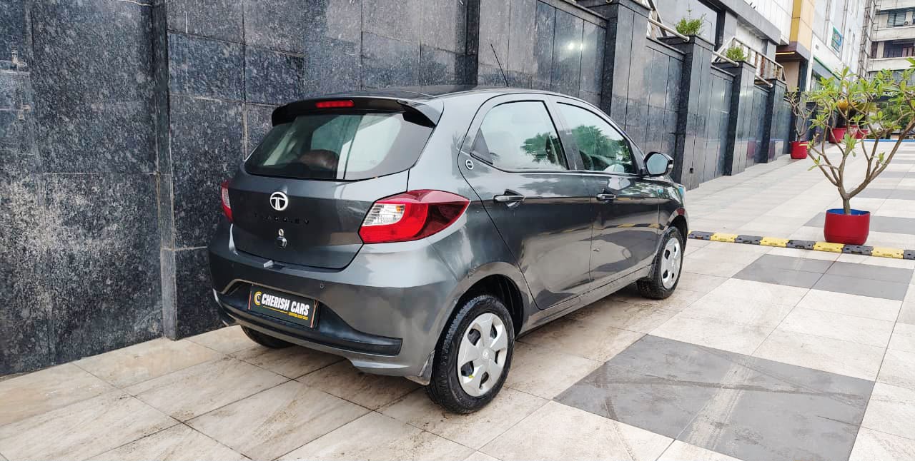 TATA TIAGO EV - XT - 2024