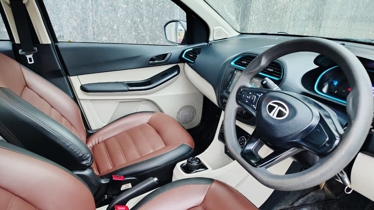 TATA TIAGO EV - XT - 2024