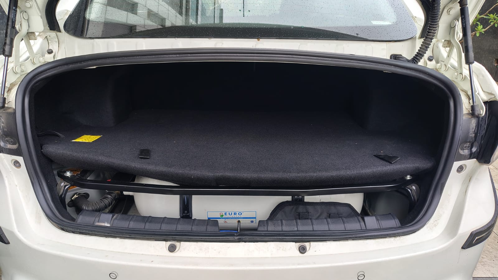 TATA TIGOR CNG  - XZ - TWIN CYLINDER - 2024