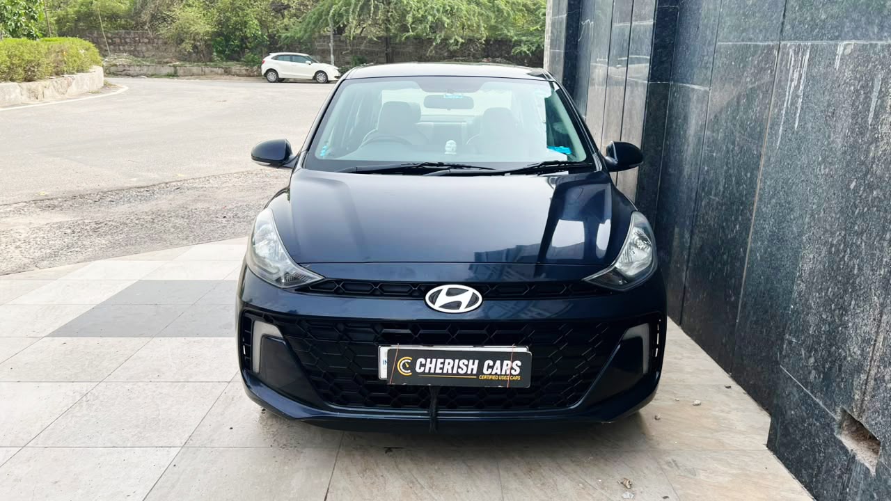 HYUNDAI AURA - SX CNG - 2023