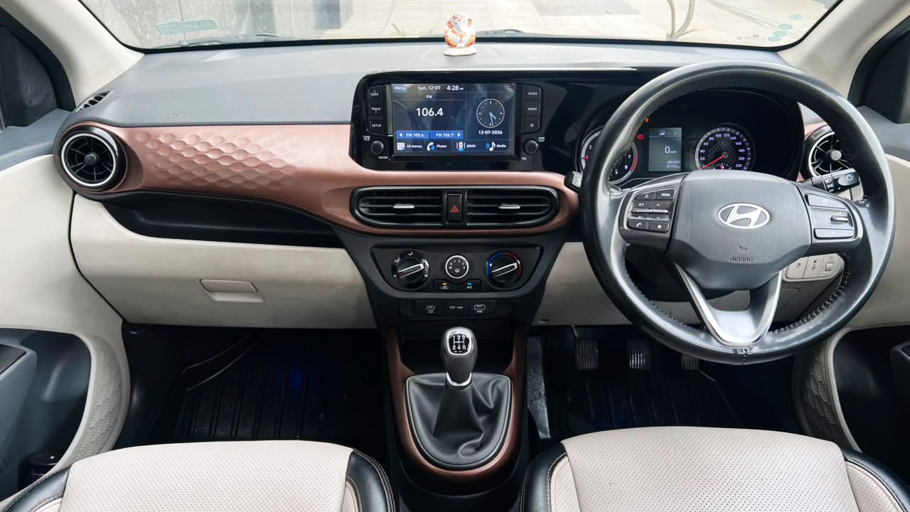 HYUNDAI AURA - SX CNG - 2023