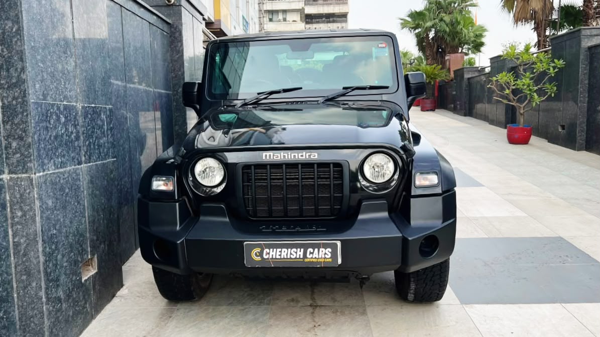 MAHINDRA THAR - AX OPTIONAL D MT HT - 2024