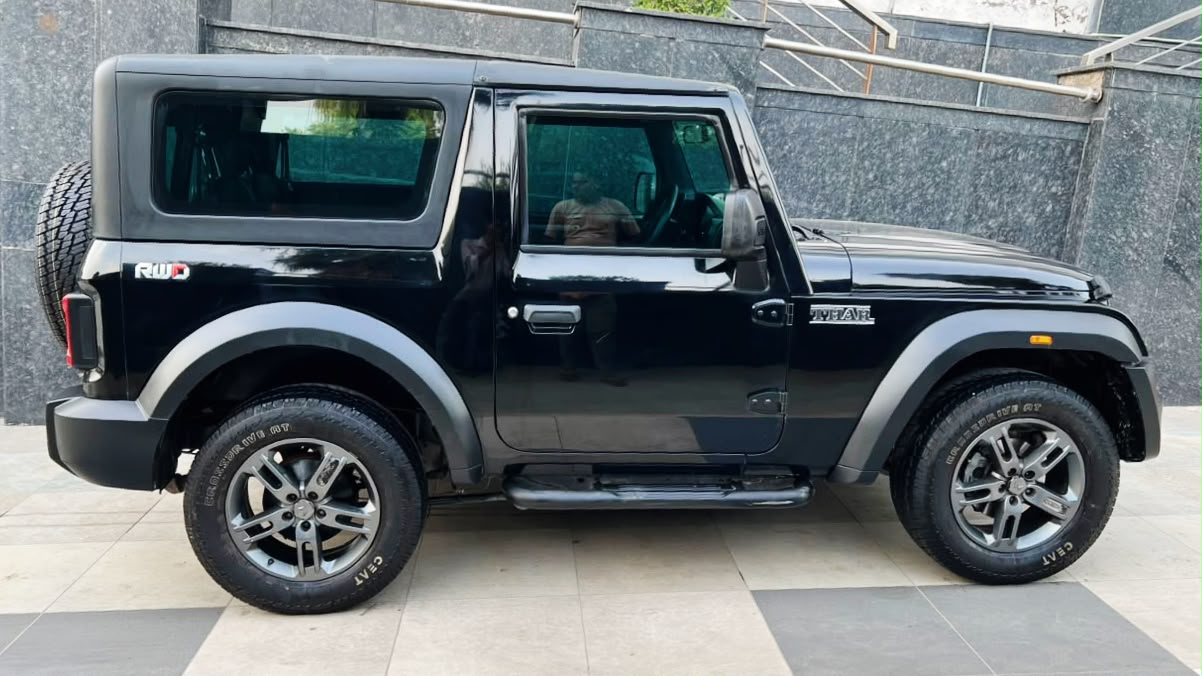 MAHINDRA THAR - AX OPTIONAL D MT HT - 2024
