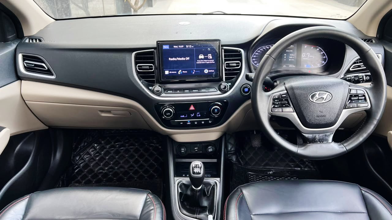 HYUNDAI VERNA- SX - SUNROOF - 2022