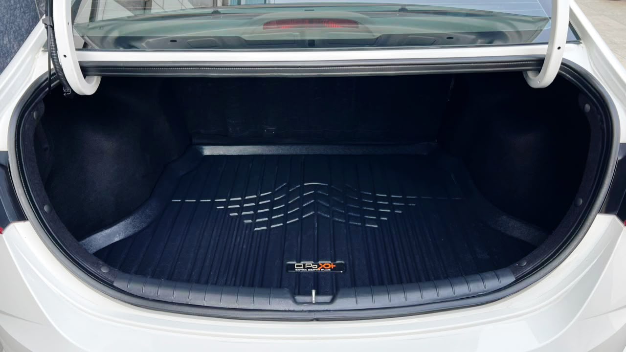 HYUNDAI VERNA- SX - SUNROOF - 2022