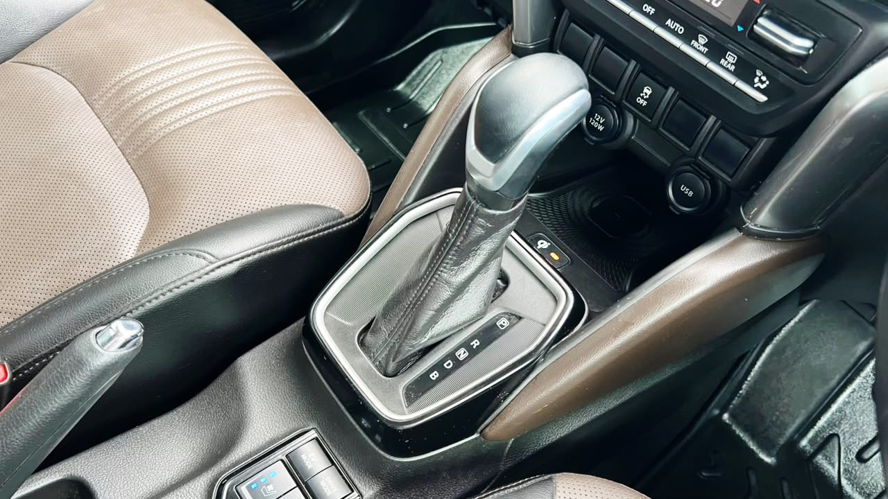 TOYOTA HYRYDER - V STRONG HYBRID - 2023