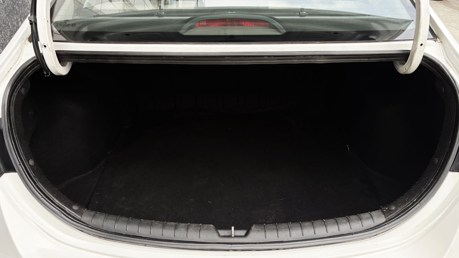 HYUNDAI VERNA- SX OPTIONAL - SUNROOF AUTOMATIC - 2018
