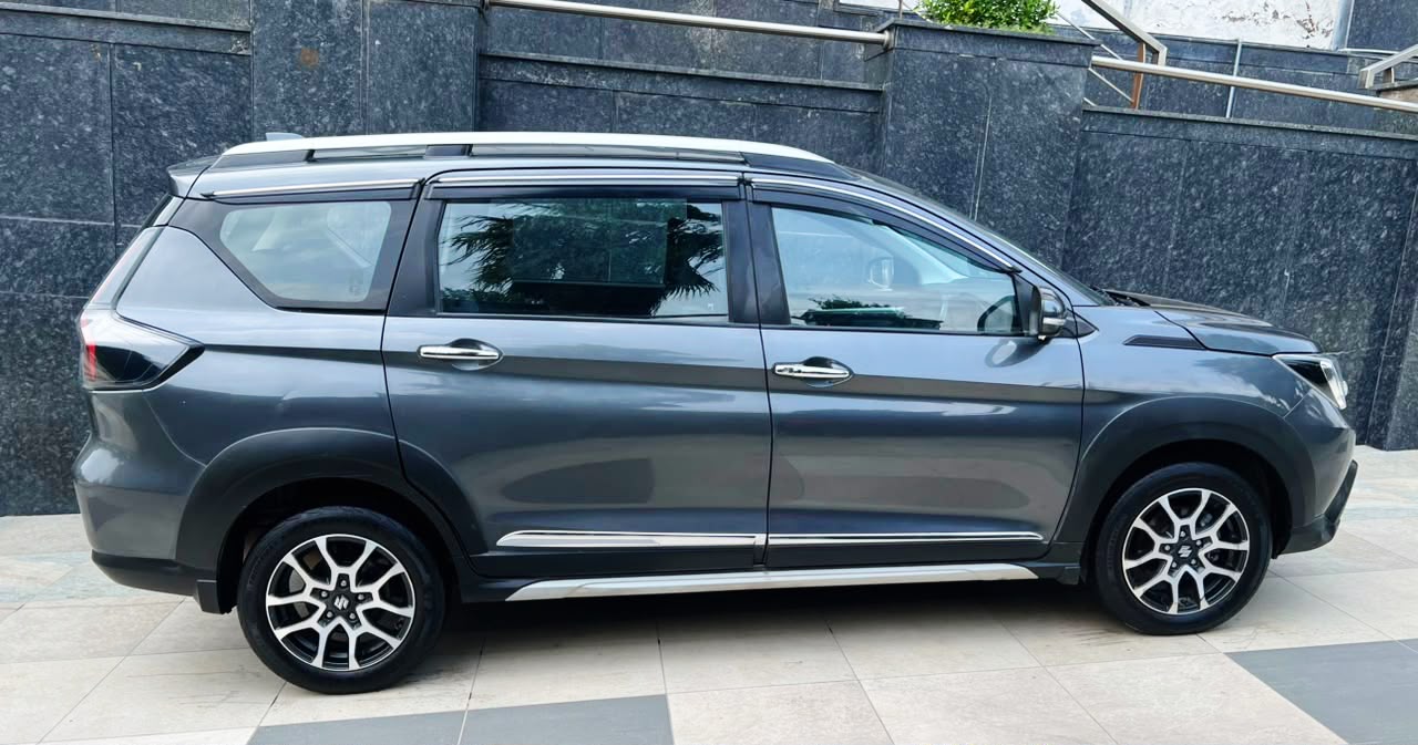 MARUTI - XL6 ZETA AT SMART HYBRID - AUTOMATIC - 2022