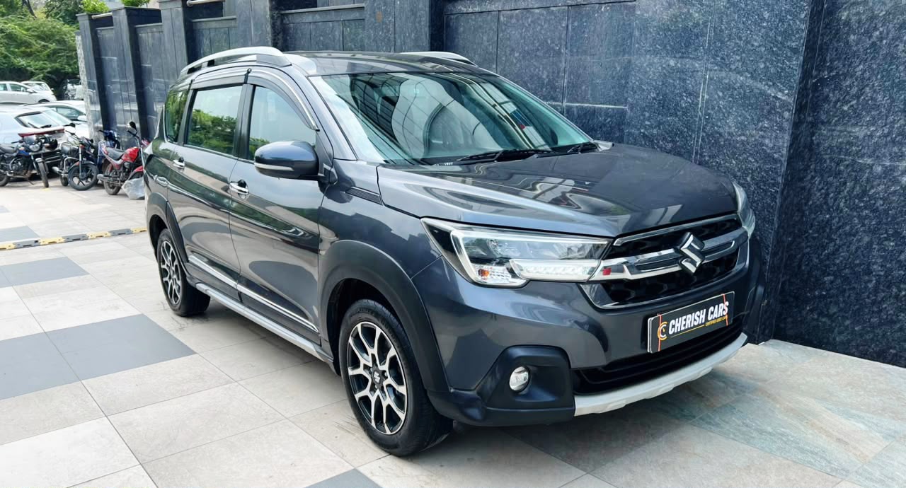 MARUTI - XL6 ZETA AT SMART HYBRID - AUTOMATIC - 2022