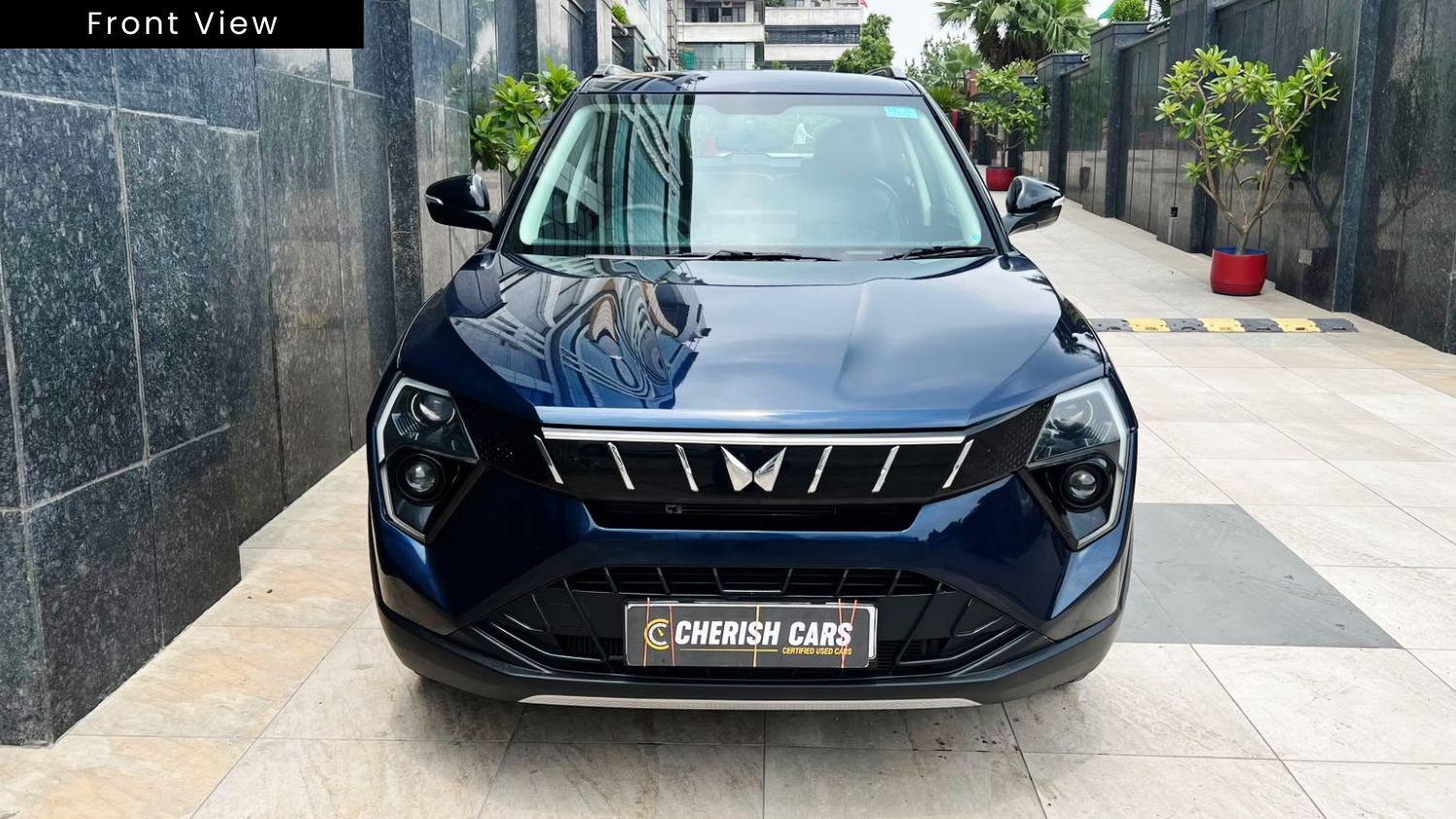 MAHINDRA XUV 3XO - MX3 - SUNROOF - 2025