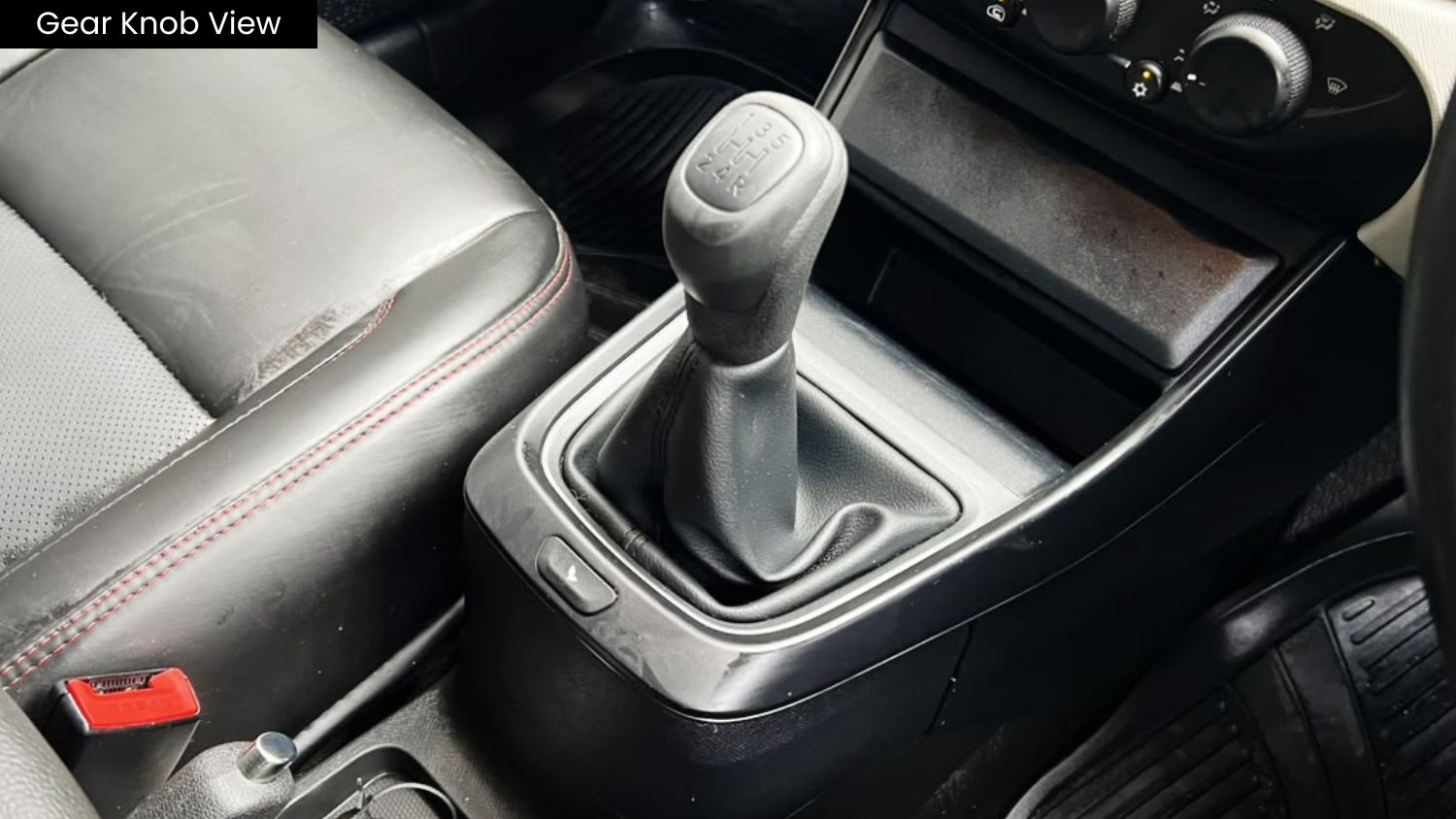TATA ALTROZ -XE - 2023