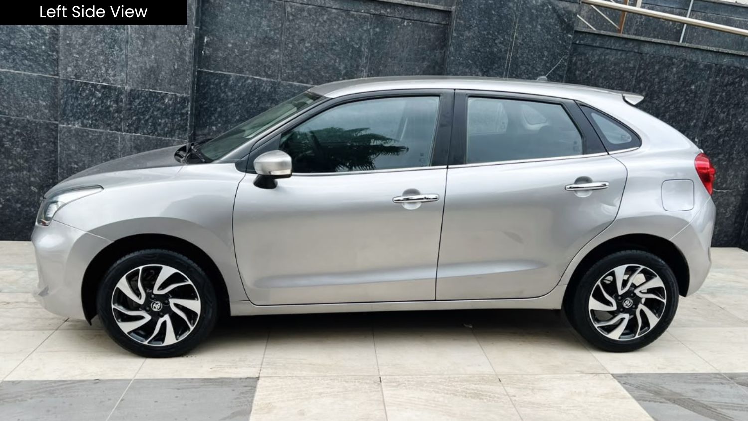 TOYOTA GLANZA - G - 2020