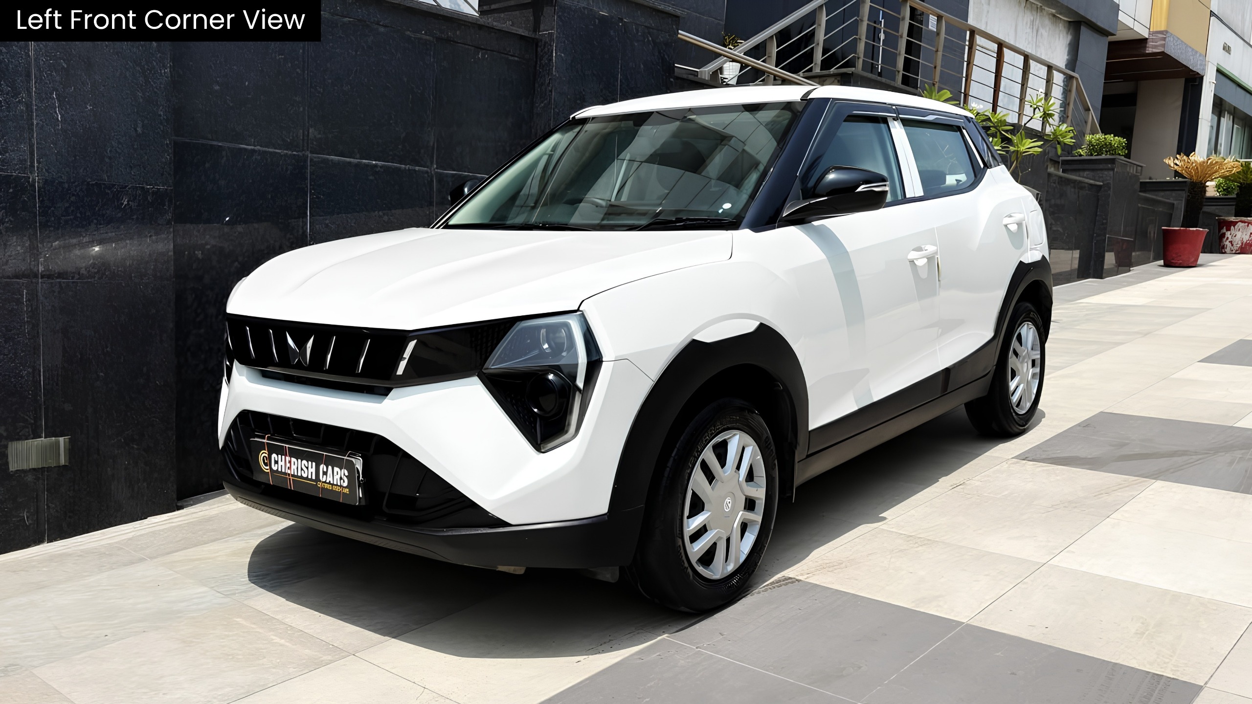 MAHINDRA XUV 3XO - MX1 - 2024