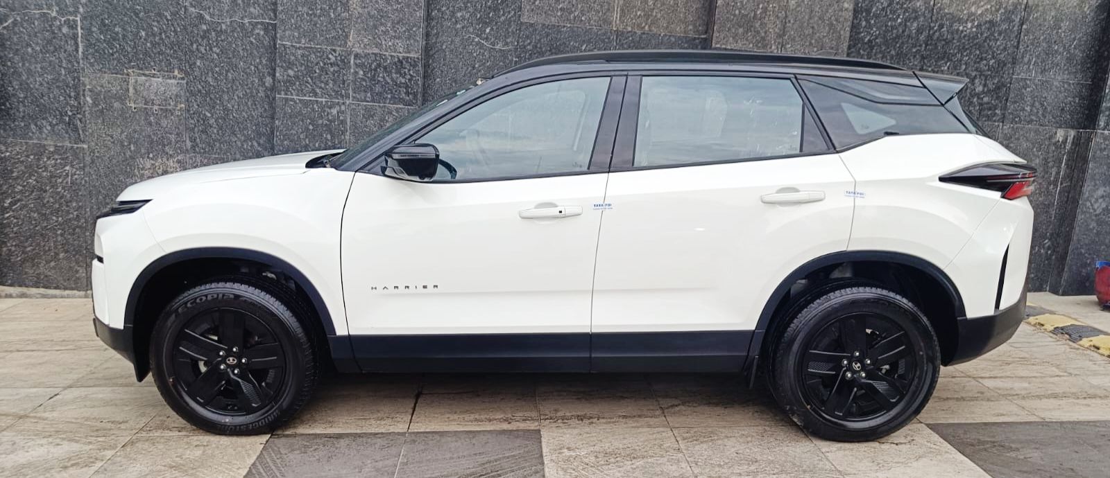 TATA HARRIER - FEARLESS X PLUS AT  - PANAROMIC SUNROOF - AUTOMATIC - UNREGISTERED