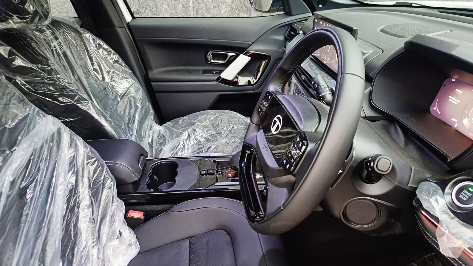 TATA HARRIER - FEARLESS X PLUS AT  - PANAROMIC SUNROOF - AUTOMATIC - UNREGISTERED