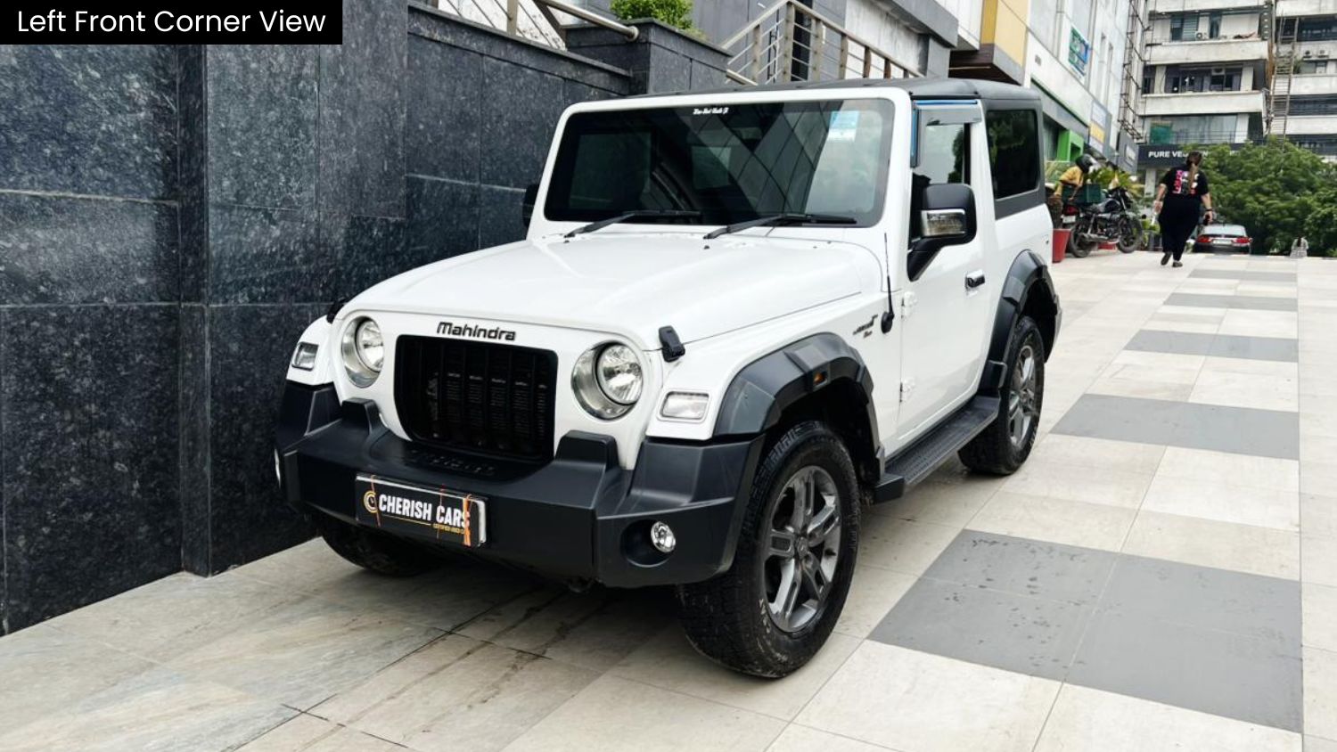 MAHINDRA THAR - LX HT 2WD -  AUTOMATIC - 2024